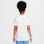 Playera para niños talla grande Nike Sportswear