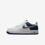 Nike Air Force 1 LV8 Older Kids' Shoes