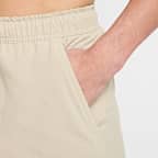 Nike Unlimited 男款 Dri-FIT 7" 無襯裡多功能短褲