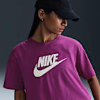 Nike Sportswear Essential Women's Cropped Logo T-Shirt