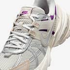 ナイキ V2K ラン プレミアム ウィメンズシューズ