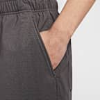 ナイキ スポーツウェア カーニー Dri-FIT カーゴ スケートボードショートパンツ