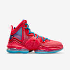 Scarpa da basket LeBron 19
