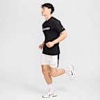 เสื้อวิ่งแขนสั้นผู้ชาย Dri-FIT UV Nike Hyverse Track Club