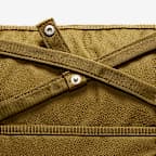 กระเป๋าสะพายเทรนนิ่งผู้หญิง Nike One (18L)