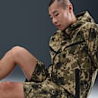 ナイキ テック メンズ Dri-FIT ウーブン カモ ショートパンツ