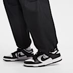Nike Sportswear Women's Mid-Rise Oversized Woven Cargo Trousers
