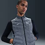 Paris Saint-Germain Running Division Men's Nike Therma-FIT ADV Football Gilet