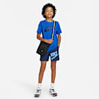 Nike Sportswear Big Kids' (Boys') T-Shirt