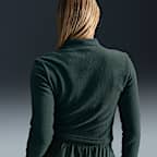 Playera de manga larga de tejido Fleece cálido de corte slim de medio cierre para mujer Nike Sportswear Phoenix Plush