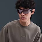 เสื้อยืดผู้ชายขนาดโอเวอร์ไซส์ Nike Sportswear Premium Essentials