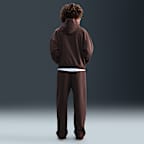 Nike Standard Issue Therma-FIT Yumuşak Açık Paçalı Erkek Basketbol Eşofman Altı