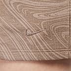 Nike Sportswear Chill Terry 女款中腰毛圈布印製圖樣短褲