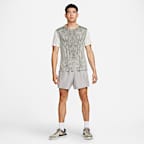 Nike Dri-FIT Run Division Challenger 男款 5" 隱藏式內裡跑步短褲