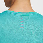 Nike Stride Men's Dri-FIT ADV Running Tank Top