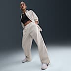 Nike Sportswear Chill Poplin Women's Mid-Rise Loose Striped Trousers