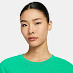 Nike Sportswear Essential Women's Cropped T-Shirt