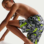 Shorts de playa o alberca con forro de ropa interior de 18 cm para niño talla grande Nike Swim Breaker