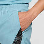 Nike Challenger Swoosh Men's 12.5cm (approx.) Dri-FIT Running Shorts