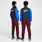 ナイキ スポーツウェア ジュニアトラックスーツ