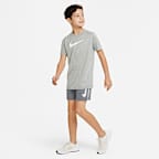 Shorts de entrenamiento con gráfico Dri-FIT para niño talla grande Nike Multi
