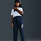 Nike Sportswear Club Fleece Older Kids' Joggers