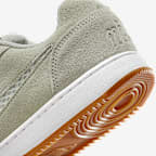 ナイキ エバノン LOW プレミアム ウィメンズシューズ