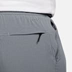 Pants versátiles Dri-FIT de pierna entallada para hombre Nike Unlimited