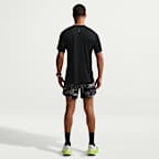 Nike Stride Dri-FIT 13 cm Slip Astarlı Realtree® Erkek Koşu Şortu