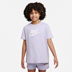 Nike Sportswear Older Kids' (Girls') T-Shirt