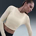 Nike Sportswear Chill Knit Women's Slim Long-Sleeve Cropped Top