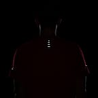 Nike Stride 男款 Dri-FIT ADV 短袖跑步上衣