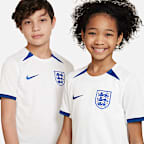 England 2023 Stadium Home Older Kids' Nike Dri-FIT Football Shirt