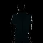 Nike Dri-FIT ADV TechKnit Ultra 男款短袖跑步上衣