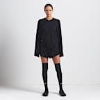 Playera oversized de manga larga con cuello en V para mujer NikeSKIMS Airy