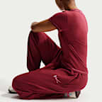 Nike Sportswear Club Fleece Women's Mid-Rise Oversized Sweatpants