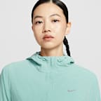 나이키 스위프트 여성 리펠 패커블 러닝 재킷