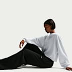 Pants de French Terry de tiro medio con dobladillo abierto para mujer Nike Sportswear Chill Terry