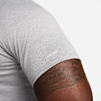 Playera de manga corta Dri-FIT UV para hombre (personas altas y tallas grandes) Nike Swim Hydroguard Essential