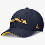 Michigan Classic Swooshflex Men's Jordan Brand Dri-FIT College Hat - Navy