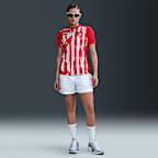 Atlético Madrid Academy Pro İç Saha Nike Dri-FIT Maç Öncesi Kısa Kollu Kadın Futbol Üstü