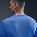 Nike Dri-FIT Legend Men's Fitness T-Shirt