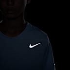 Nike Dri-FIT Miler Older Kids' (Boys') Training Top