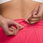 ナイキ ワン ウィメンズ Dri-FIT ミッドライズ グラフィック ショートパンツ (インナー付き)