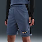 Nike Academy Dri-FIT 18 cm Genç Çocuk Futbol Şortu