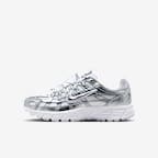 White/Metallic Silver/Vast Grey