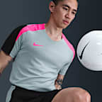 ナイキ ストライク メンズ Dri-FIT ショートスリーブ サッカートップ