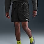 Nike Sportswear Club szőtt, áramló férfi rövidnadrág