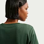 Nike Sportswear Club Essentials Women's T-Shirt