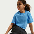 Nike Sportswear Essential Big Kids' (Girls') T-Shirt